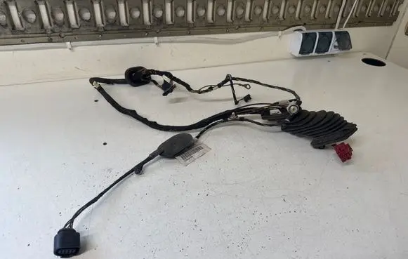 Volkswagen Transporter - Caravelle T5 Front door wiring loom 7E3970016 7E39700000 7E3970010D