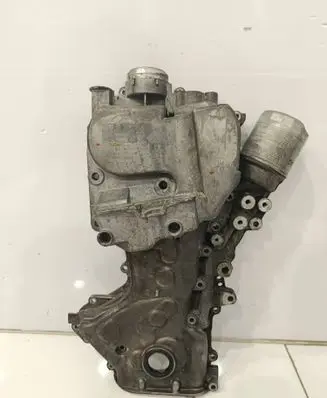 Volkswagen Golf VI Timing chain cover 03C109211BQ 707402 ACA1S19C03