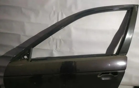 Honda Accord Front door juodos