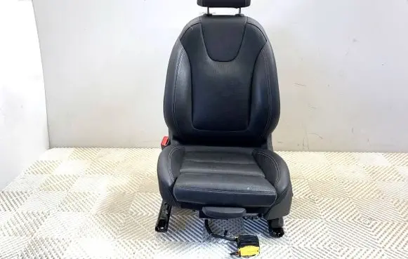 Opel Insignia B Front driver seat 