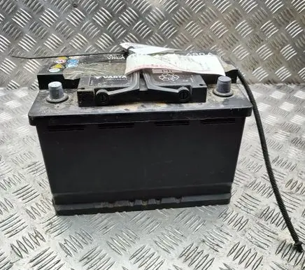 Audi A4 S4 B9 8W Car battery 8W0915089