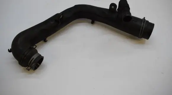 Volkswagen PASSAT B6 Other engine bay part 1K0129654AD