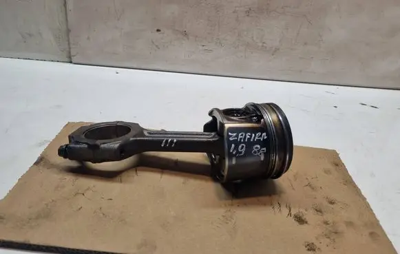 Opel Zafira B Piston with connecting rod 082214
