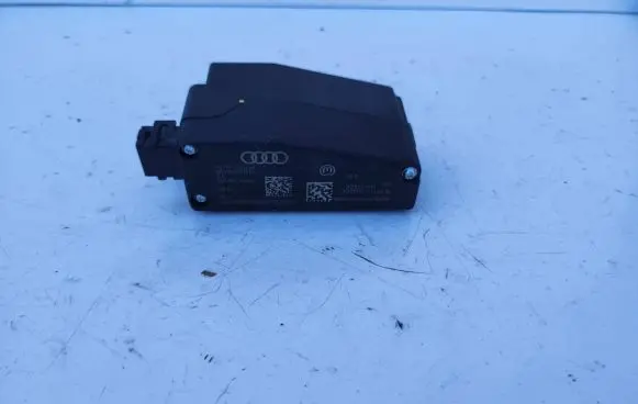 Audi Q5 SQ5 Steering wheel lock 8K0905852D 033571101