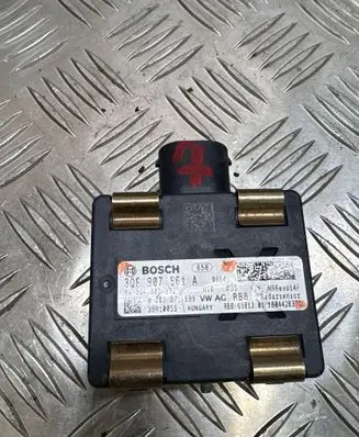 Volkswagen Golf VII Distronic sensor radar 3QF907561A 0203301599