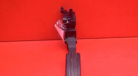 Renault Megane III Accelerator throttle pedal 180020022R