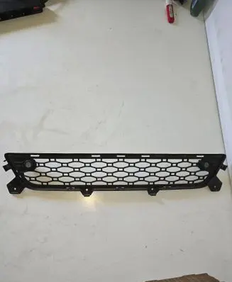 Volvo XC60 Front bumper lower grill 30763423 30763422