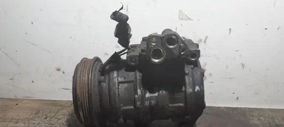 KIA Carens I Air conditioning (A/C) compressor (pump)