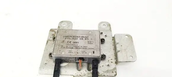 Mercedes-Benz R W251 Antenna control unit 2118200885