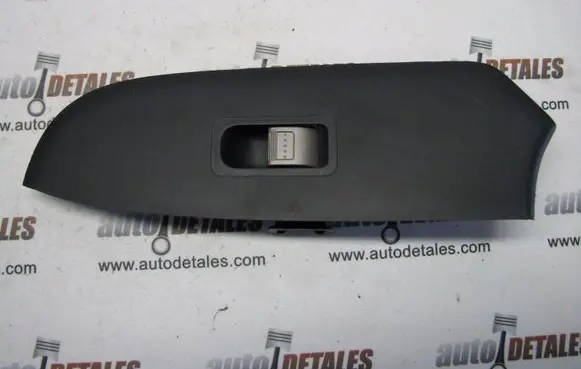 Honda CR-V Electric window control switch 83561SCAXE011M1