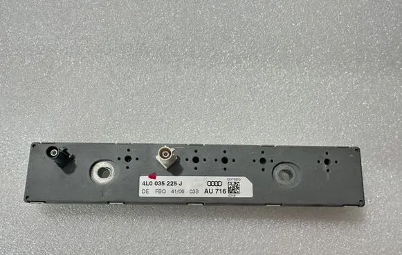 Audi Q7 4L Aerial antenna amplifier 4L0035225J