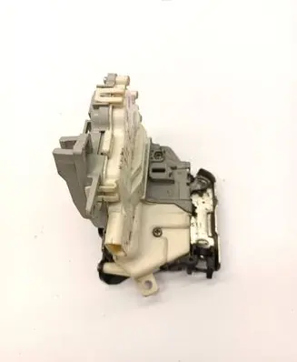 Audi A6 S6 C7 4G Front door lock 8J2837015C
