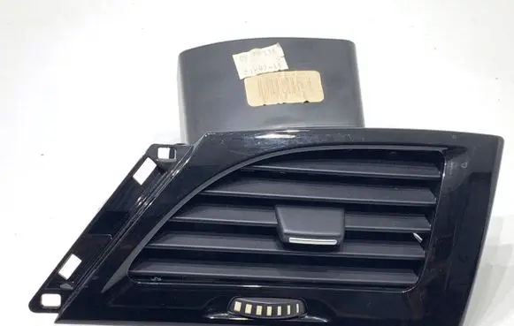 Renault Megane III Dashboard side air vent grill/cover trim 