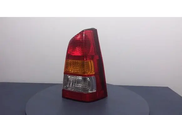 Mazda Tribute Rear/tail lights 44ZH-1424