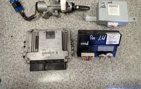 KIA Ceed Other control units/modules 39103-2A510