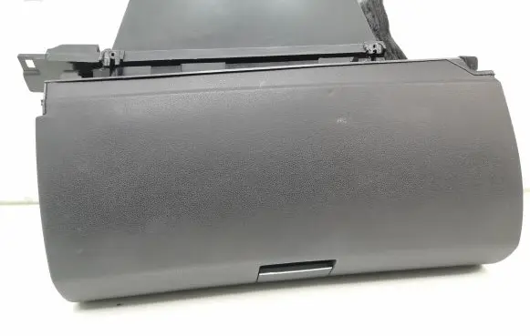 Mercedes-Benz B W245 Glove box 1005483