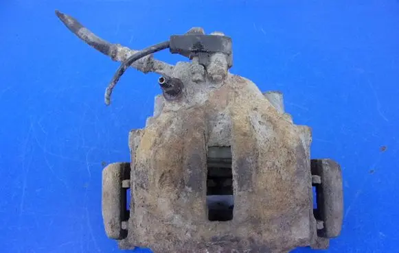 Mercedes-Benz Sprinter W901 W902 W903 W904 Rear brake caliper