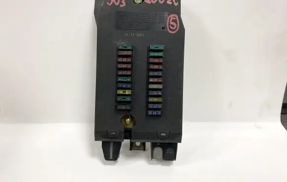 Mercedes-Benz Sprinter W906 Fuse box set A0005402350