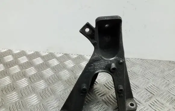 Audi A6 S6 C6 4F Engine mounting bracket 4F0199308P