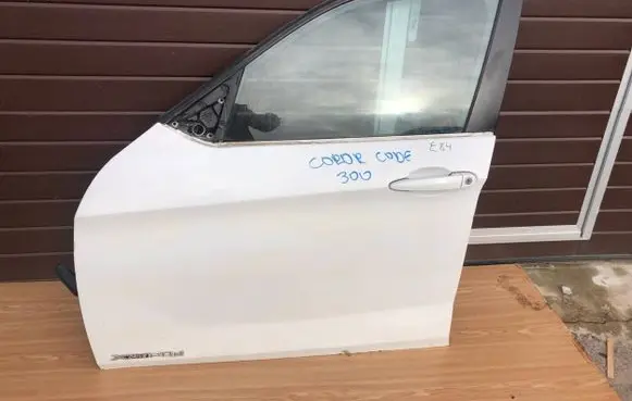 BMW X1 E84 Front door