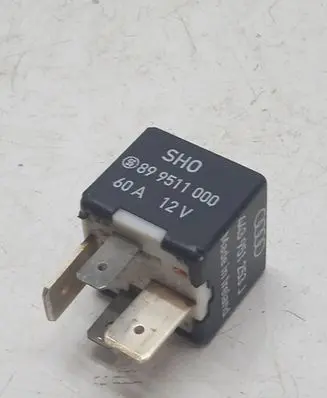 Audi A4 S4 B5 8D Other relay 899511000