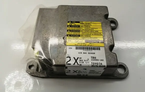 Toyota Avensis T250 Airbag control unit/module 8917005220 215955102