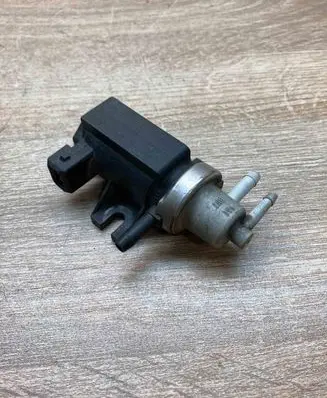 Seat Toledo II (1M) Vacuum pump 1H0906627A