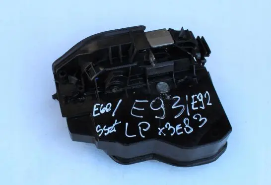 BMW X3 E83 Sliding door lock 7167073