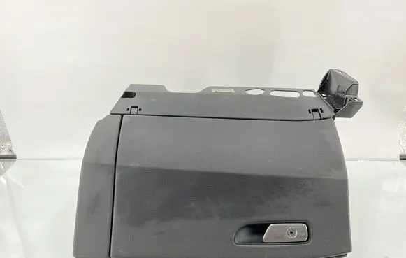 Audi Q7 4M Glove box set K02702001