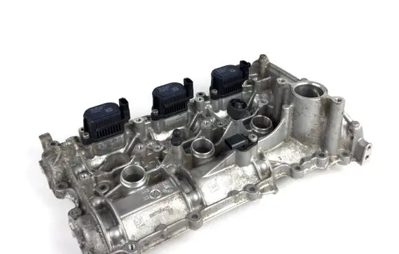 Porsche Cayenne (9Y0 9Y3) Engine head 06m103286s 06m906048f 06m907601d