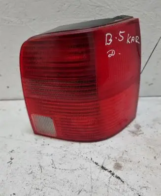 Volkswagen PASSAT B5 Rear/tail lights
