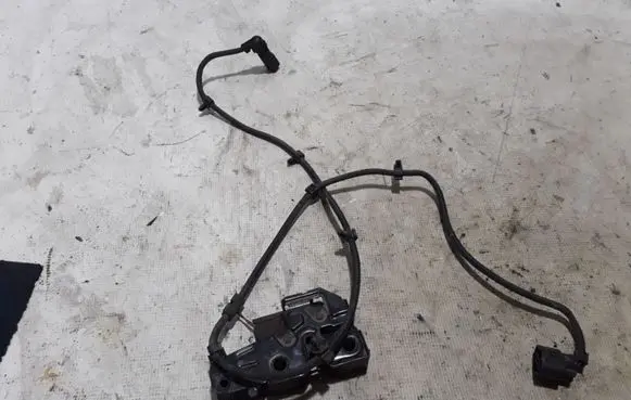 Volkswagen Transporter - Caravelle T5 Engine bonnet (hood) release handle 7H0823509A