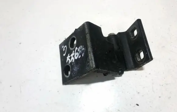 BMW X5 E53 Rear door lower hinge 415282661739 41.52-8266173.9