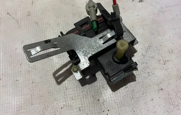 Mercedes-Benz S W140 Vacuum valve 9062700072