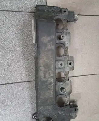 Toyota Hilux (AN10, AN20, AN30) Rocker cam cover 000