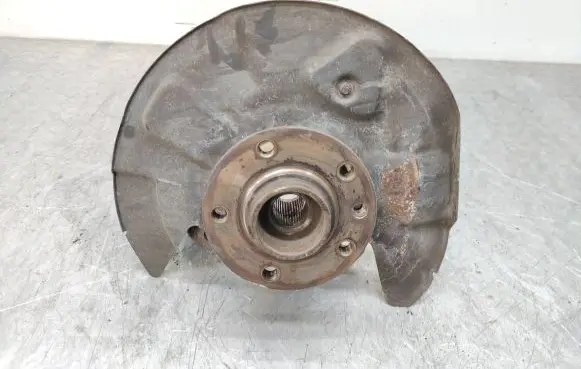 Volkswagen Transporter - Caravelle T5 Front wheel hub spindle knuckle 7H0257G