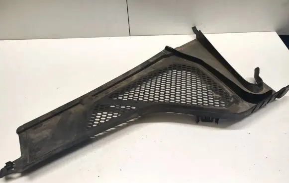 BMW X5 F15 Wiper trim 15671610 068570000 9245593