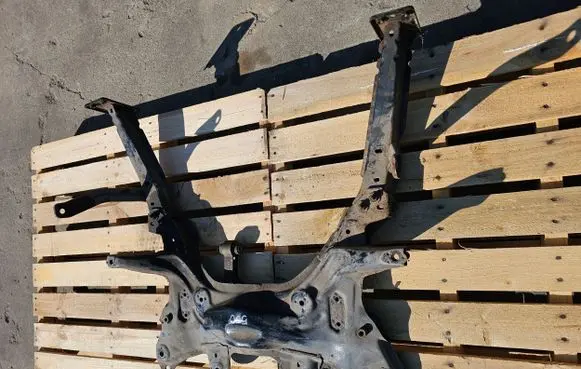 Fiat 500 Front subframe