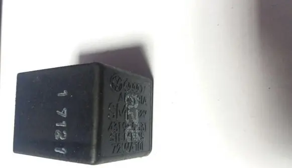 Audi A6 S6 C5 4B Other relay 431955531