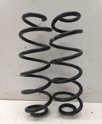 Nissan Qashqai J12 Rear coil spring
