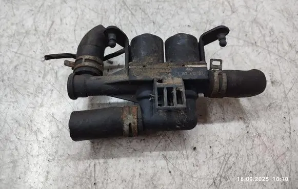 BMW 5 F10 F11 Coolant heater control valve 9119164