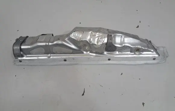 BMW X3 G01 Heat shield in engine bay 8570153