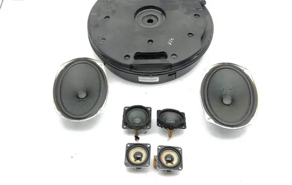 Nissan 370Z Audio system kit 281701BM0A 28157JL00A 281521AK0A