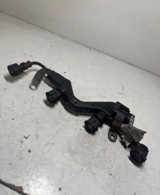Opel Insignia A Fuel injector wires 55567592