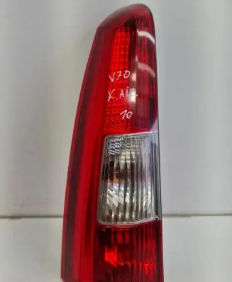 Volvo V70 Rear/tail lights 9154493