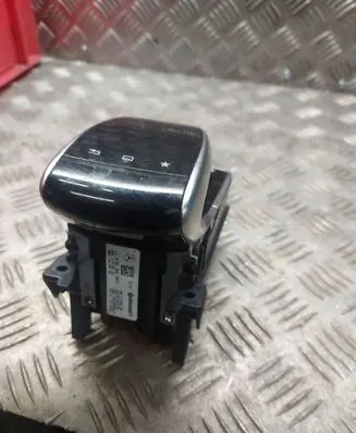 Mercedes-Benz ML W166 Head unit multimedia control A1669006514