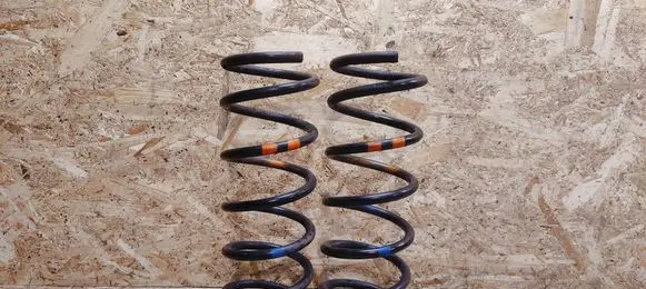 Lexus SC 300 - 400 Front coil spring 