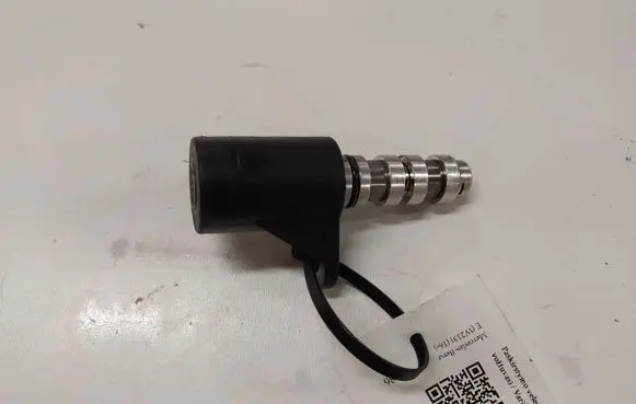Mercedes-Benz E W213 Camshaft vanos timing valve A6541800415