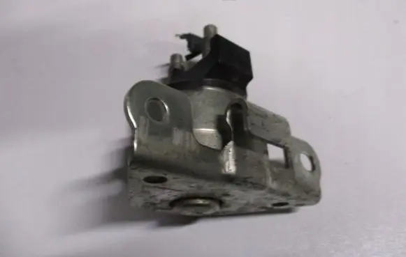 Nissan Juke I F15 Ignition amplifier control unit 2534002850