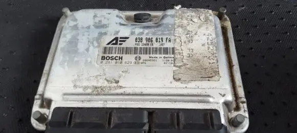 Ford Galaxy Engine control unit/module 038906019fa 0281010629